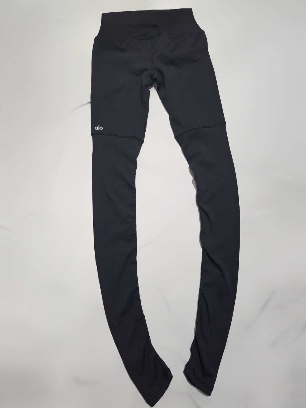 Alo Yoga High-Waisted Goddess Legging - Picture 4 of 7
